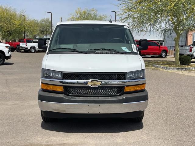 2026 Chevrolet Express Cargo Van 2500 Regular Wheelbase, WT, RWD