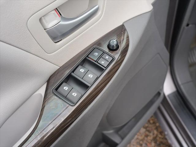 2016 Toyota Sienna XLE