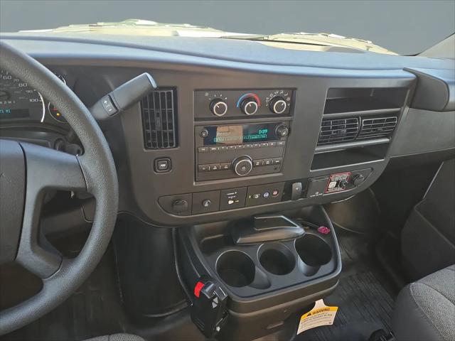 2026 Chevrolet Express Cutaway 4500 Van