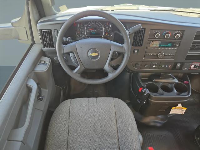 2026 Chevrolet Express Cutaway 4500 Van
