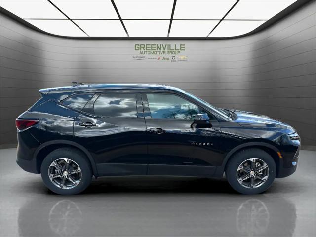 2025 Chevrolet Blazer AWD 2LT