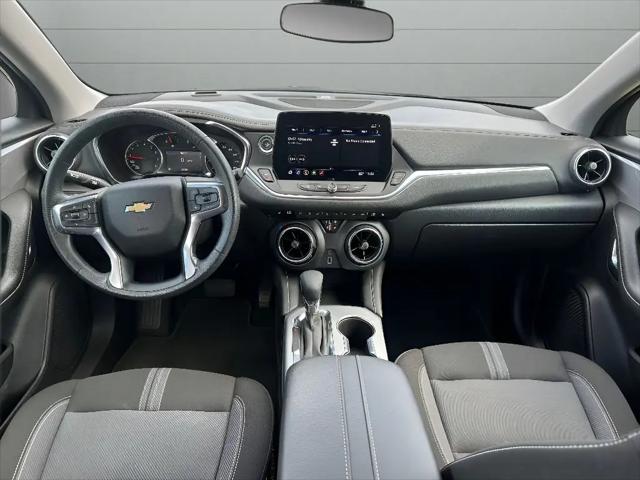 2025 Chevrolet Blazer AWD 2LT