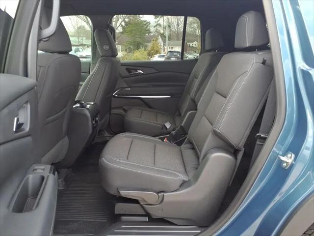 2026 Chevrolet Traverse FWD LT
