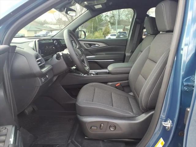 2026 Chevrolet Traverse FWD LT