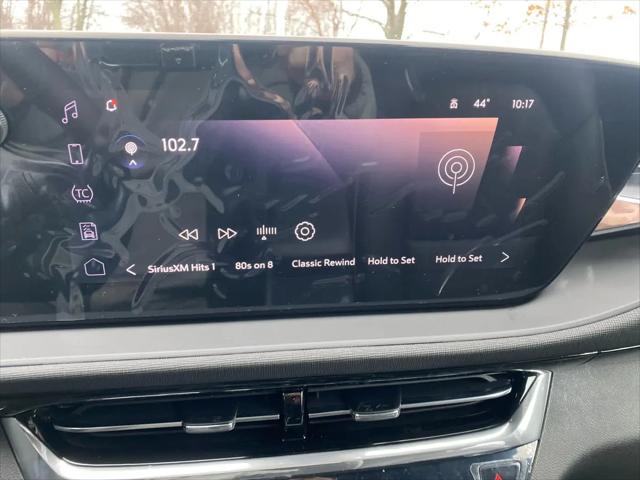 2026 Buick NV Avenir FWD