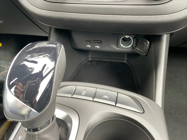 2026 Buick NV Preferred FWD