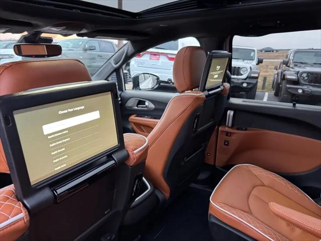 2026 Chrysler Pacifica Pinnacle