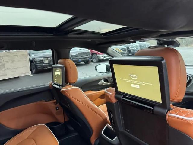 2026 Chrysler Pacifica Pinnacle
