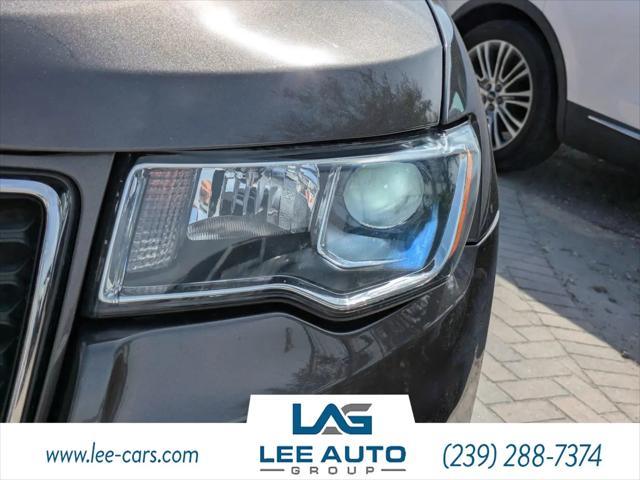 2017 Jeep Grand Cherokee Laredo 4x4
