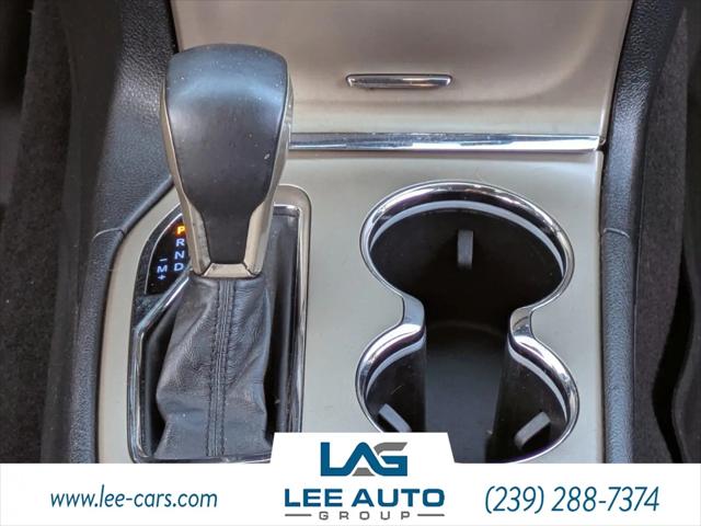 2017 Jeep Grand Cherokee Laredo 4x4