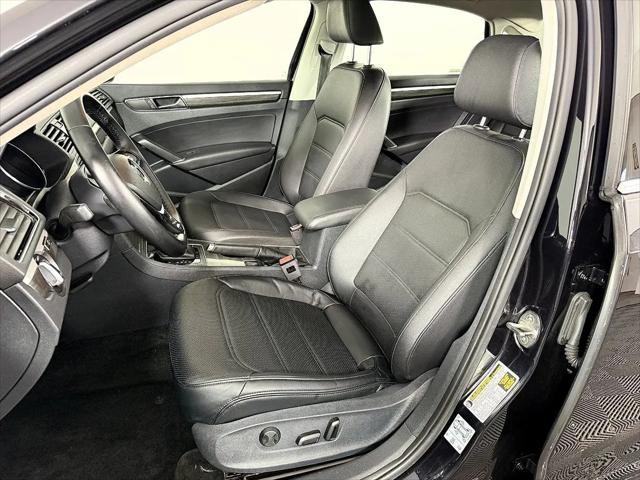 2018 Volkswagen Passat 2.0T SE