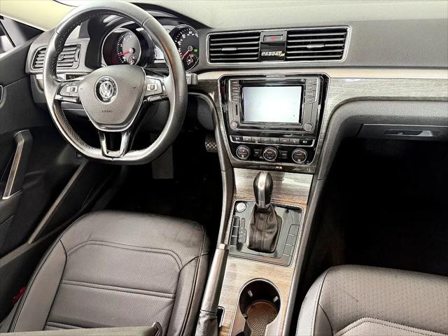 2018 Volkswagen Passat 2.0T SE
