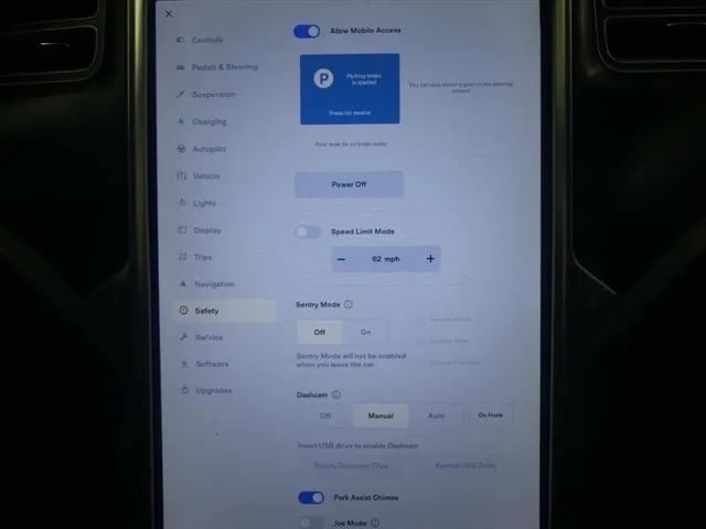 2017 Tesla Model S 75D