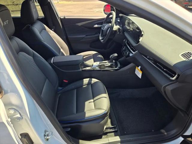 2026 Buick NV Sport Touring FWD