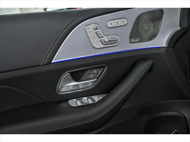 2026 Mercedes-Benz GLB 4MATIC