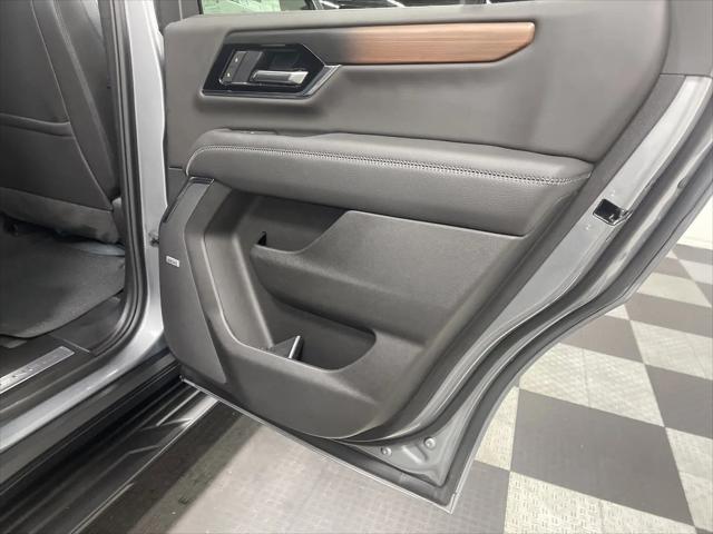2026 GMC Yukon 4WD Denali
