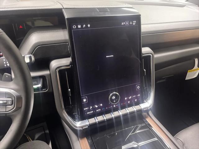 2026 GMC Yukon 4WD Denali