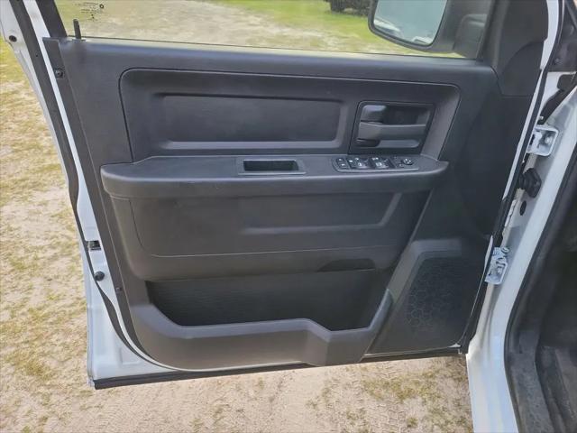 2022 Ram 1500 Classic Tradesman Crew Cab 4x4 5'7" Box