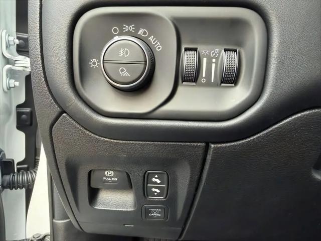 2026 Ram 1500 Limited Crew Cab 4x4 57 Box