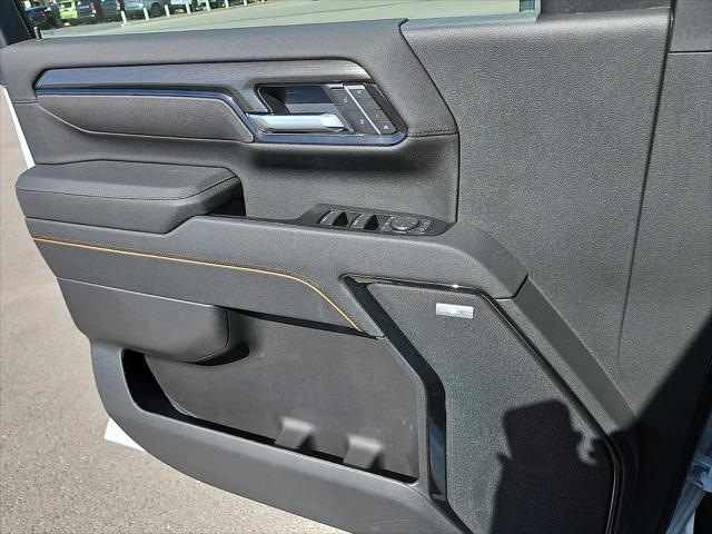 2026 GMC Sierra 2500HD Crew Cab, Standard Bed, AT4, 4WD
