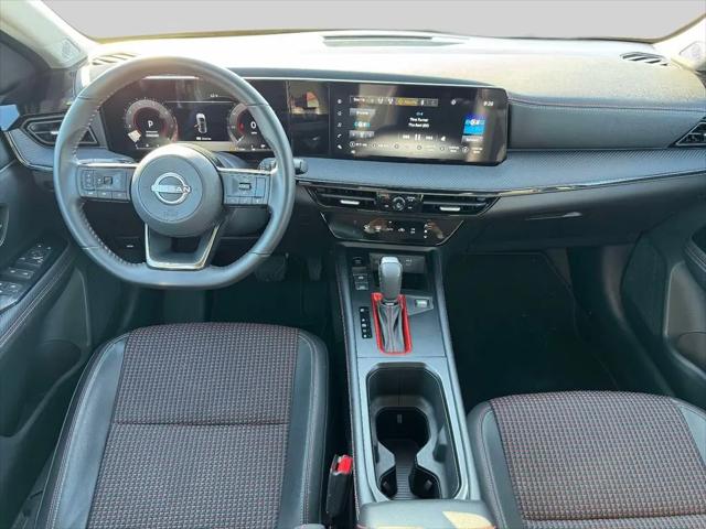 2025 Nissan Kicks SR Intelligent AWD