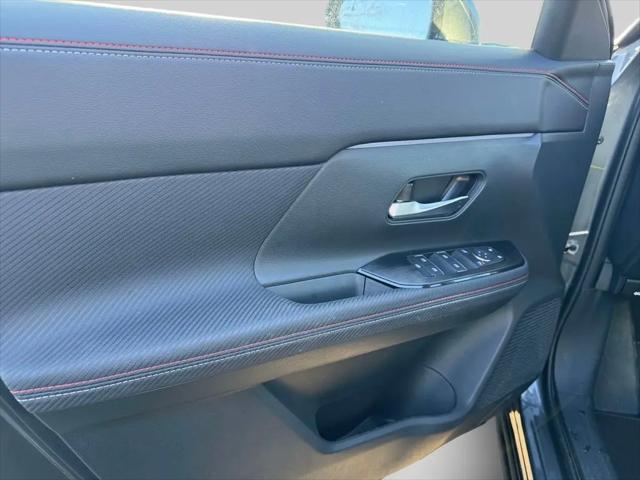 2025 Nissan Kicks SR Intelligent AWD