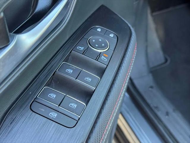 2025 Nissan Kicks SR Intelligent AWD