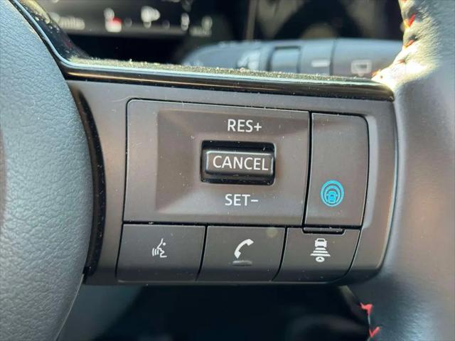 2025 Nissan Kicks SR Intelligent AWD