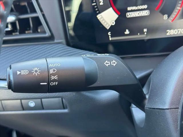 2025 Nissan Kicks SR Intelligent AWD