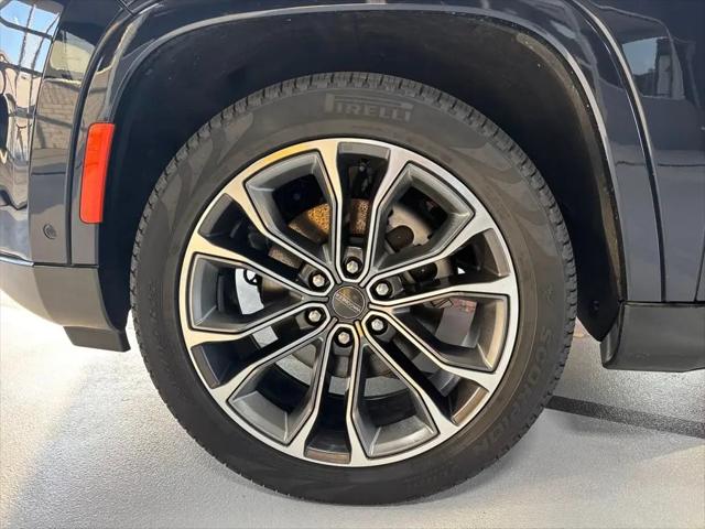 2024 Jeep Grand Wagoneer L Series III 4x4