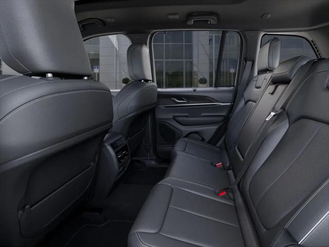 2025 Jeep Grand Cherokee Limited 4x2
