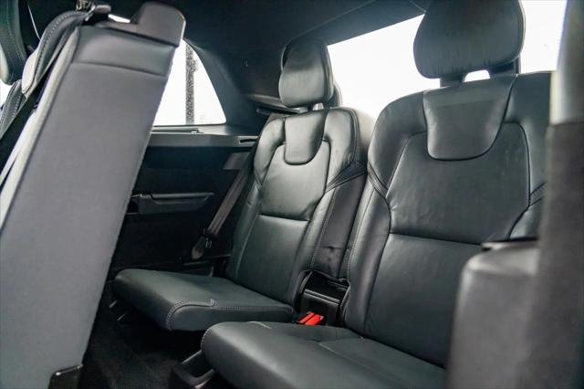 2022 Volvo XC90 T6 Inscription 7 Passenger