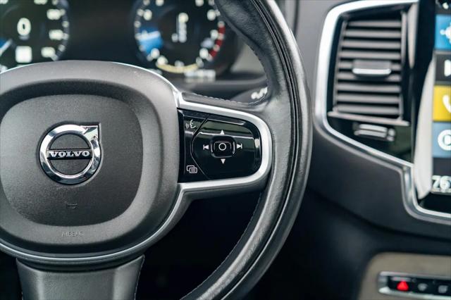 2022 Volvo XC90 T6 Inscription 7 Passenger