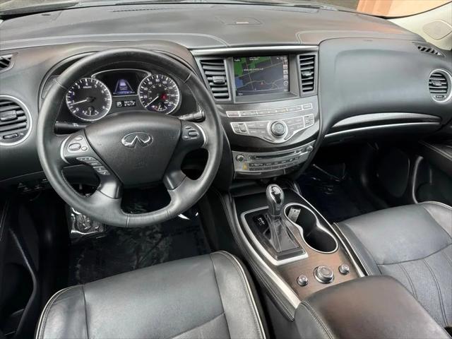 2019 INFINITI QX60 LUXE