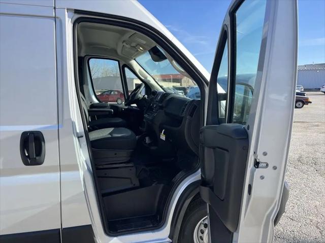 2026 Ram ProMaster 2500 Cargo Van Tradesman High Roof 159" WB w/Pass Seat