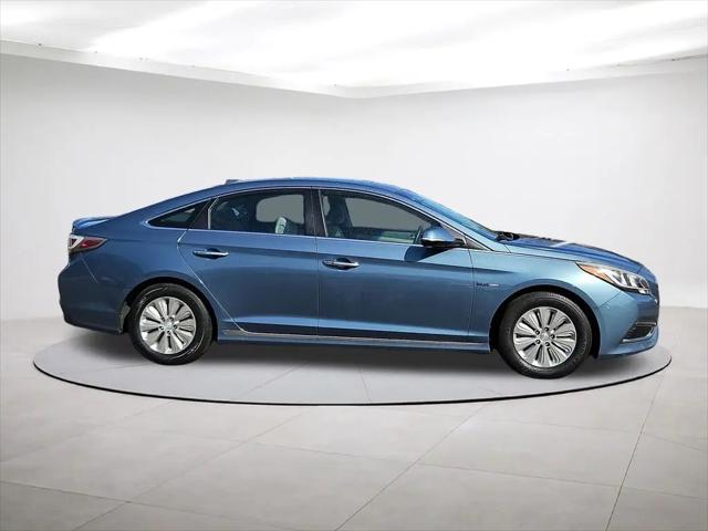 2016 Hyundai Sonata Hybrid SE