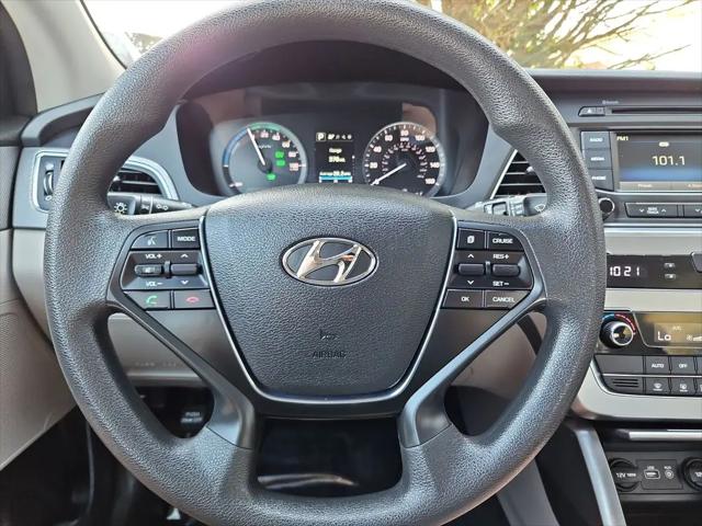 2016 Hyundai Sonata Hybrid SE