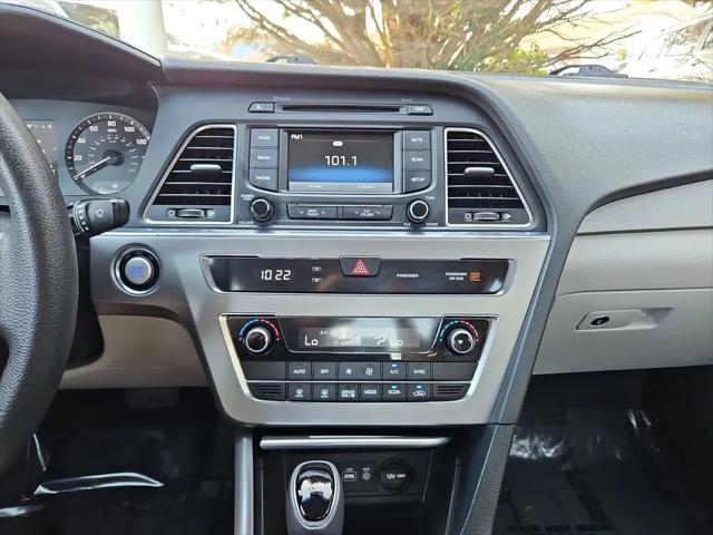 2016 Hyundai Sonata Hybrid SE