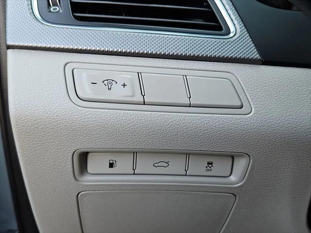 2016 Hyundai Sonata Hybrid SE