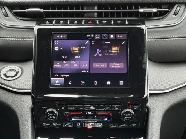 2026 Jeep Grand Cherokee Altitude 4x4
