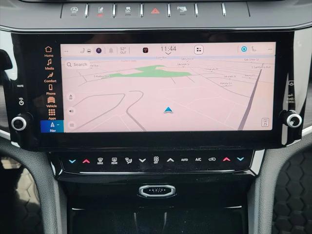 2026 Jeep Grand Cherokee L Altitude 4x4