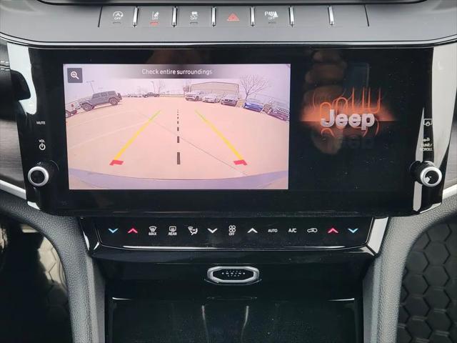 2026 Jeep Grand Cherokee L Altitude 4x4