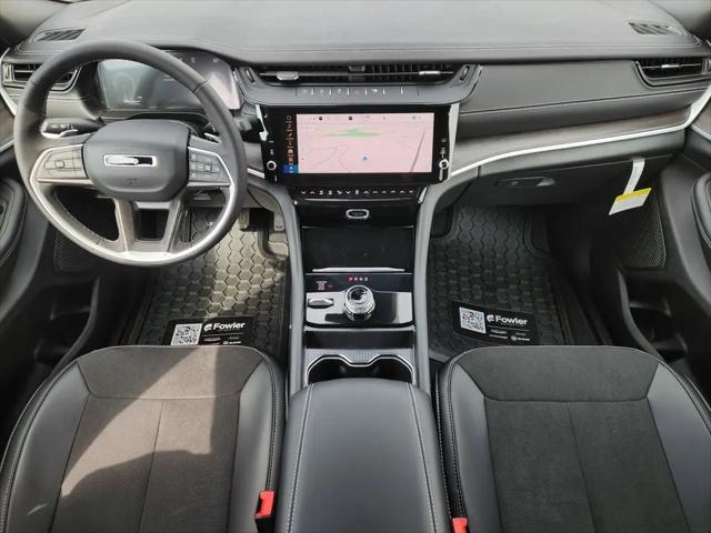 2026 Jeep Grand Cherokee L Altitude 4x4