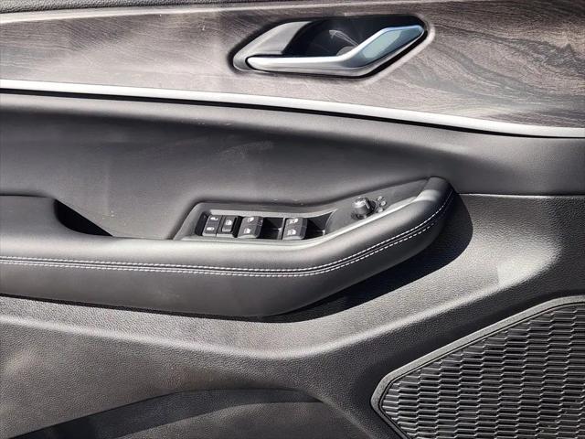 2026 Jeep Grand Cherokee Altitude 4x2