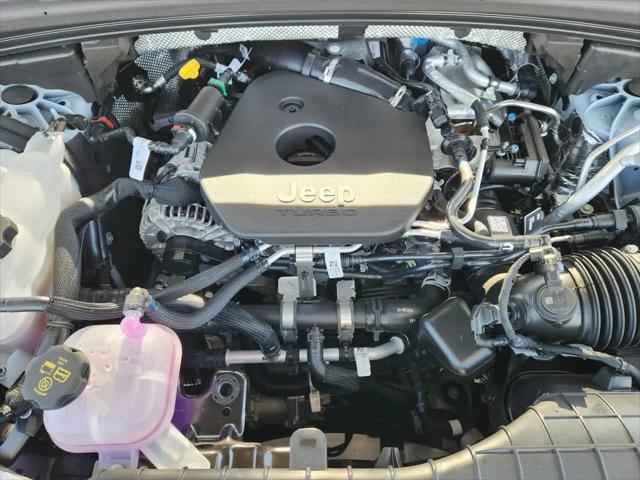 2026 Jeep Grand Cherokee Altitude 4x2