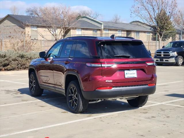 2026 Jeep Grand Cherokee Altitude 4x2