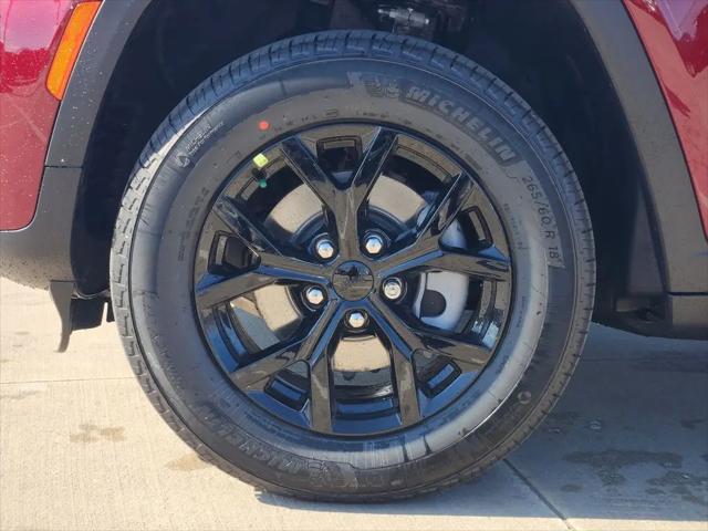 2026 Jeep Grand Cherokee Altitude 4x2