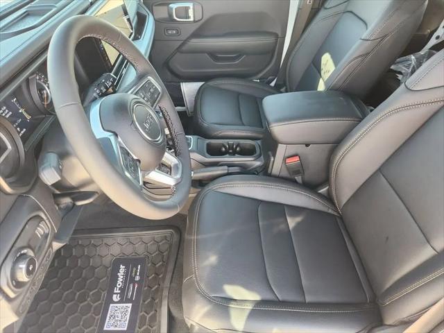 2026 Jeep Wrangler 4-Door Sahara 4x4