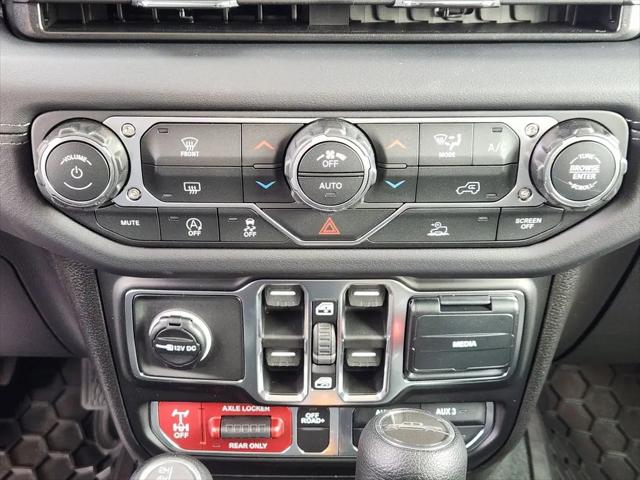 2026 Jeep Gladiator Sport