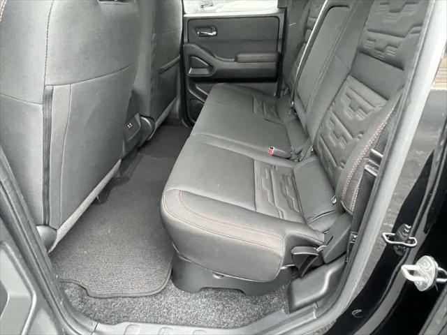 2024 Nissan Frontier Crew Cab PRO-4X 4x4